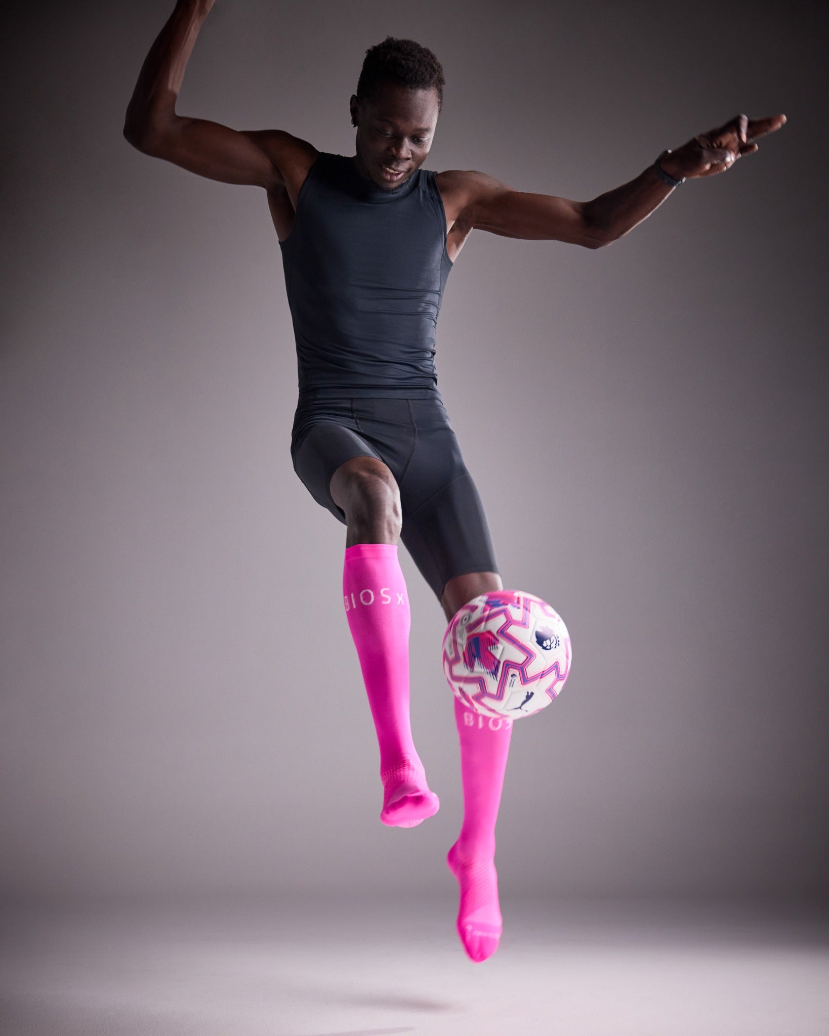 BIOSx Elite Performance Compression Socks - Neon Pink