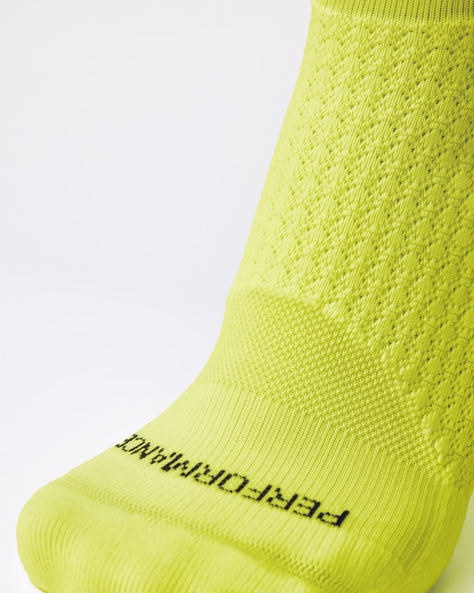 BIOSx Elite Performance Crew Compression Socks - Neon Green